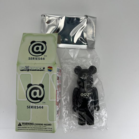 Bearbrick RARE 007 James Bond Series 44 – Medicom Be@rbrick 100% - Picture 4 of 6